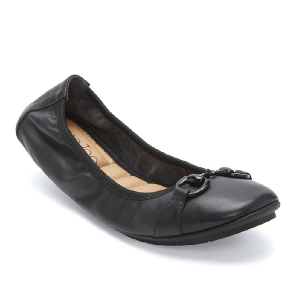 ⭐NWT⭐ Me Too Synthetic ballet Flats